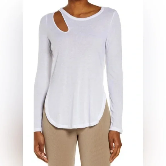 Alo Peak Cutout Long Sleeve T-Shirt in White - Picture 1 of 9